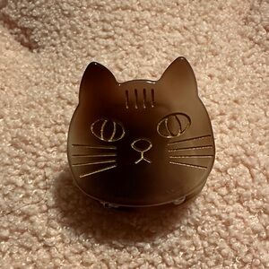 Small brown claw Cat-Shaped hair clips